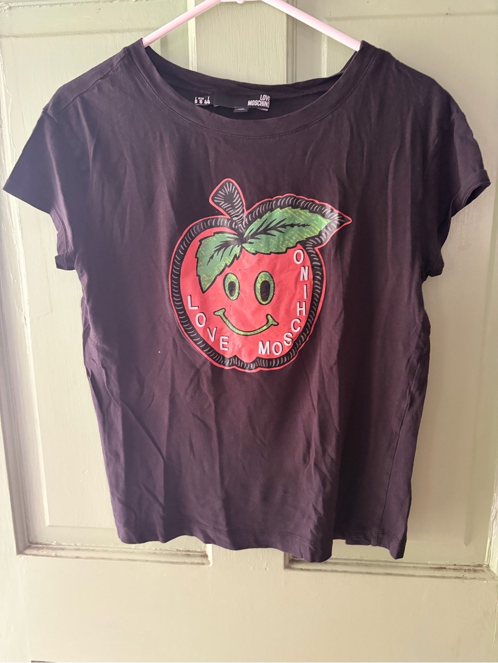LOVE MOSCHINO Apple 🍎 t-shirt sz 8 44 medium